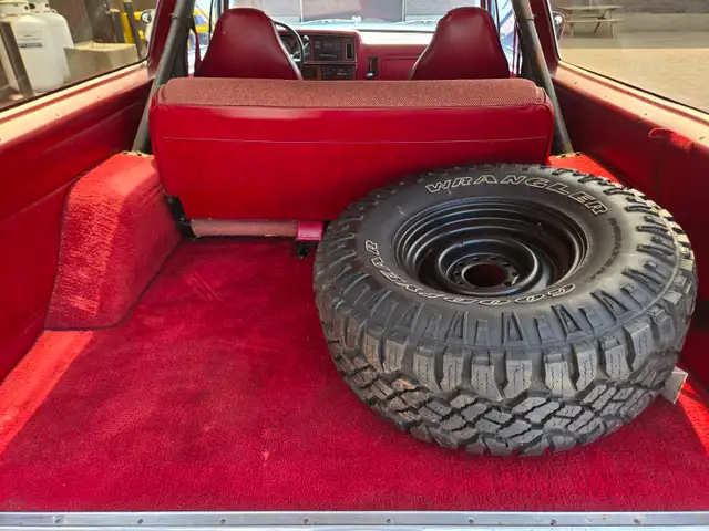 1988 Dodge Ram Charger 4X4 / 318ci Rare ! - Photo 27