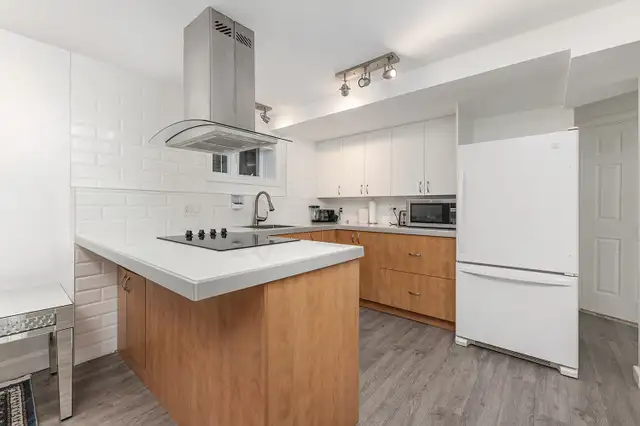Logement 4 1/2, secteur St-Hubert (Longueuil) - 1er juillet - Photo 3