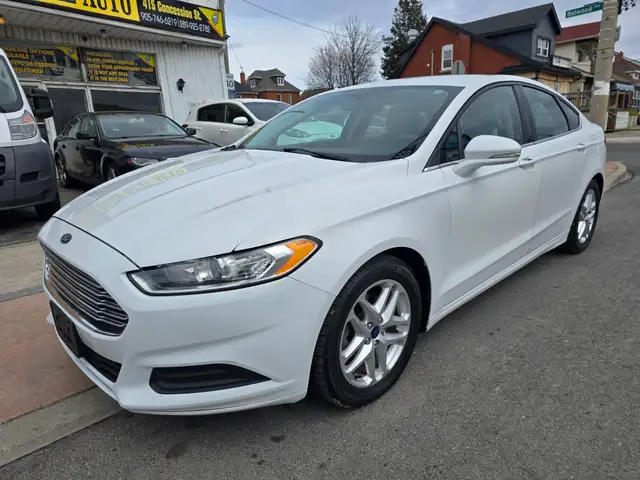 2016 Ford Fusion - Photo 3