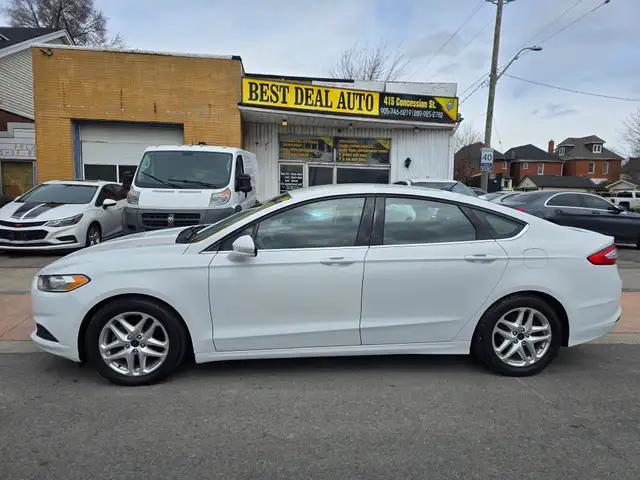 2016 Ford Fusion - Photo 4