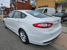 2016 Ford Fusion - Photo 5
