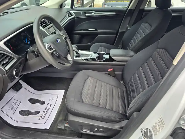 2016 Ford Fusion - Photo 9