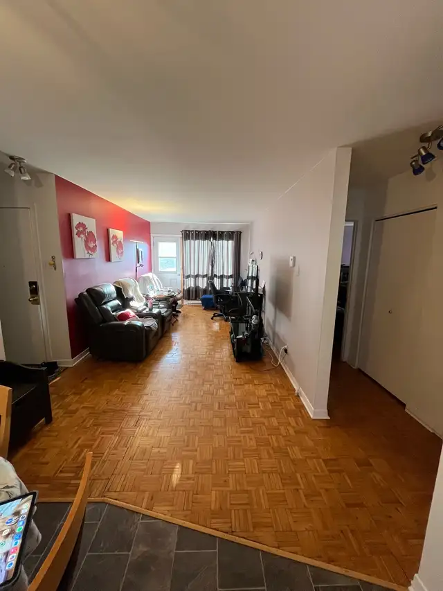 Superbe 4 ½ à louer à laval - Photo 2