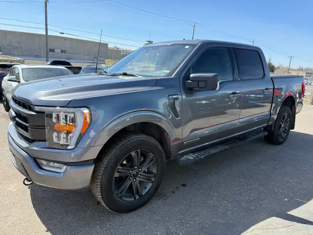 2023 Ford F-150 XLT Sport Hybrid LOW KMS! - Photo 5
