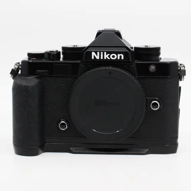 on hold. Nikon Zf Camera Body Black (ID: C-1114) - Photo 2