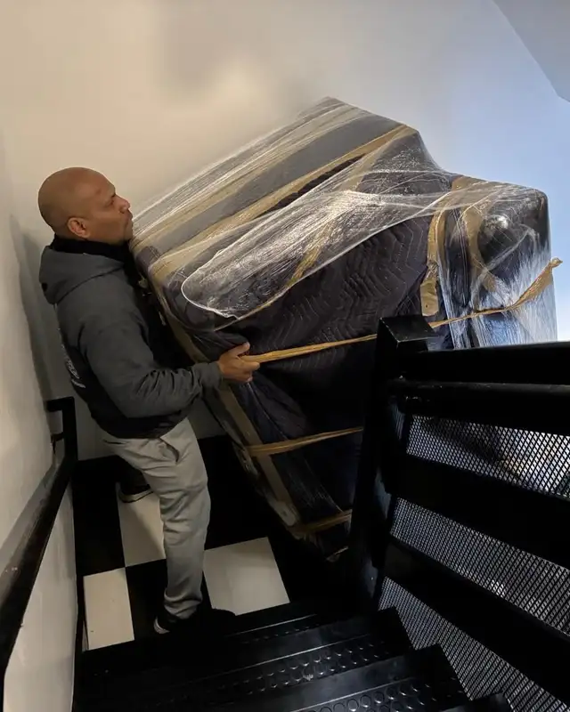 Cheap & Reliable Moving – Call Now! - Photo 4