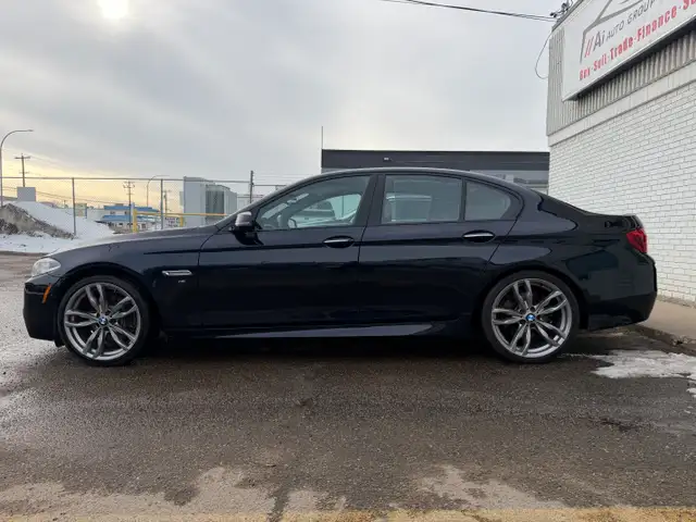 2014 BMW 5 Series| Diesel | All Wheel Drive | Dark Blue | - Photo 5