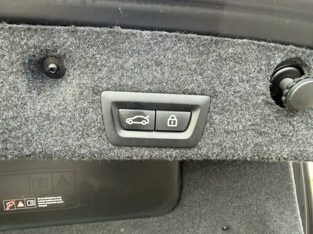 2014 BMW 5 Series| Diesel | All Wheel Drive | Dark Blue | - Photo 26