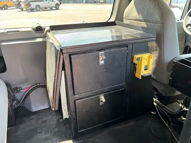 2011 Ford Econoline Wagon E-350 5 PASSENGER-EXTENDEDDD-FIRE C - Photo 17