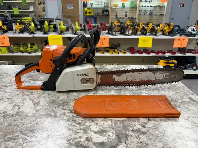 Chainsaw for Sale - Photo 2