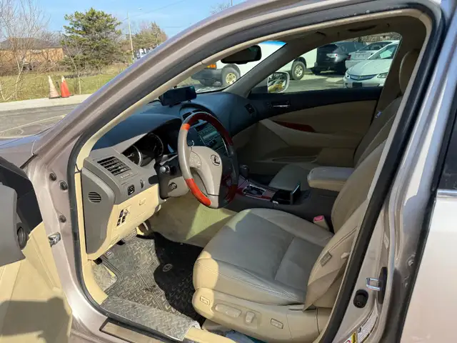 2007 Lexus ES 350 sunroof, leather, clean carfax, no accident! - Photo 12