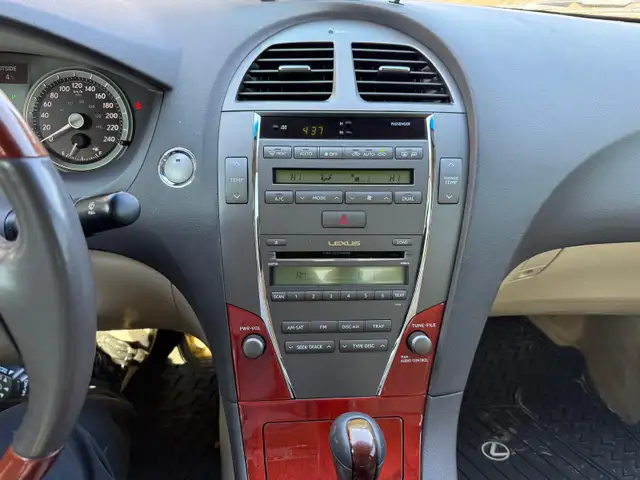 2007 Lexus ES 350 sunroof, leather, clean carfax, no accident! - Photo 16