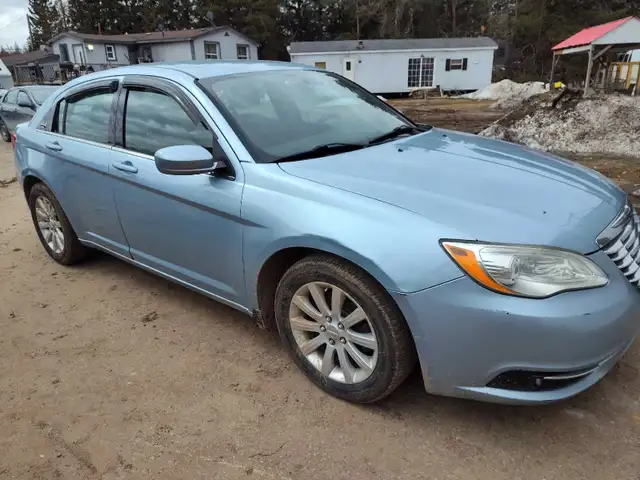 2012 Chrysler 200