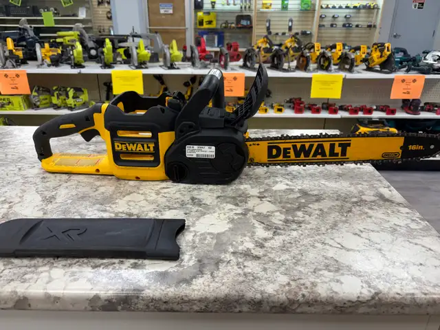 Chainsaw for Sale - Photo 2