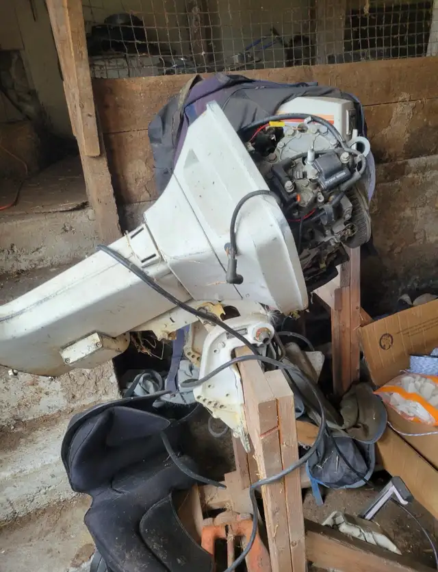 1991 60 horse Johnson 2 stroke - Photo 2