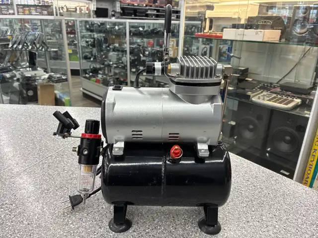 Mini Air Compressor - Photo 2