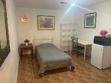 Huge Room For Rent - Photo 8