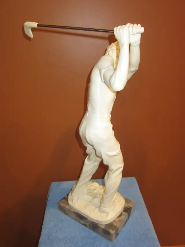 NEW RH STIFF TOP OF THE LINE TITLEIST GT2 DRIVERS - Photo 3