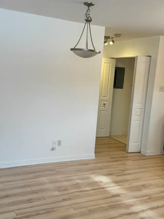 BEAU 2½ À LOUER — L'ÉPIPHANIE - Photo 4