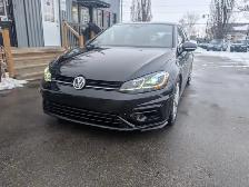2018 Volkswagen Golf R  AWD Manual Clean Carfax Certified