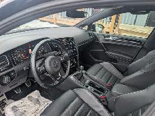 2018 Volkswagen Golf R  AWD Manual Clean Carfax Certified - Photo 7