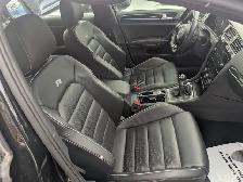2018 Volkswagen Golf R  AWD Manual Clean Carfax Certified - Photo 10