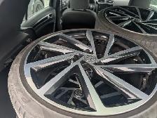 2018 Volkswagen Golf R  AWD Manual Clean Carfax Certified - Photo 17