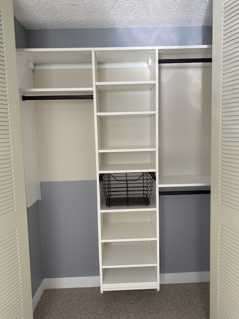 2 Bed / 1 Bath SE Main Floor Suite with Fenced Yard - Photo 6