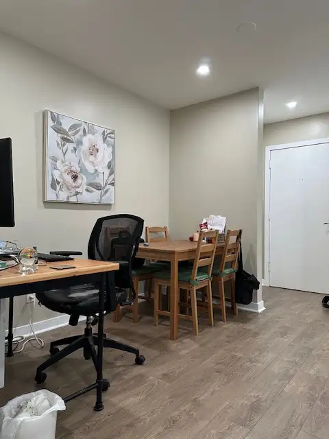 TWO BEDROOM APARTMENT WITH PARKING CLOSE TO DOWNTOWN OTTAWA - Photo 5