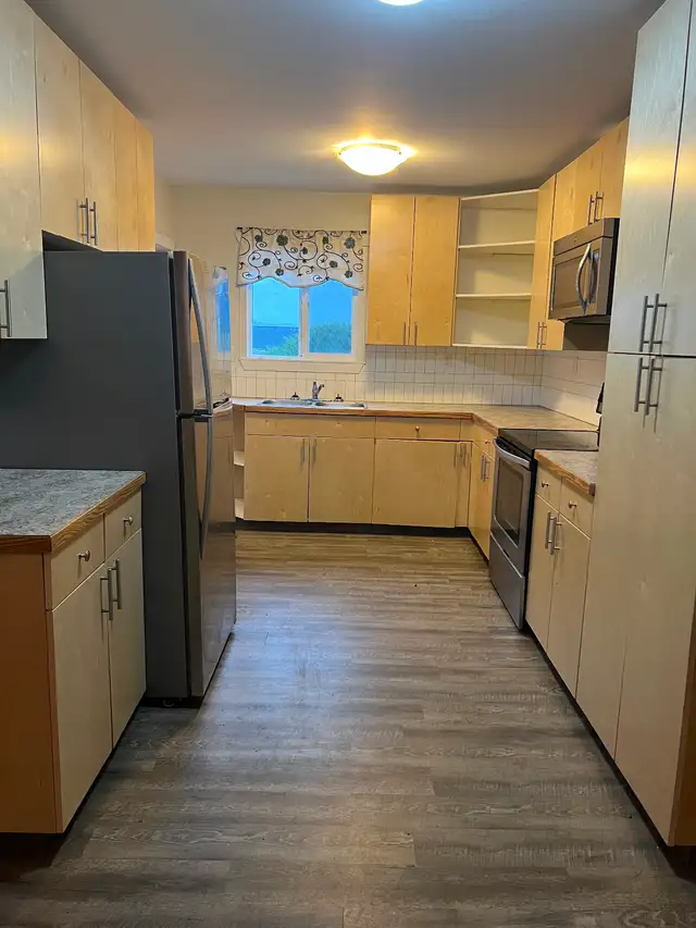 For Rent 3 bedroom townhouse