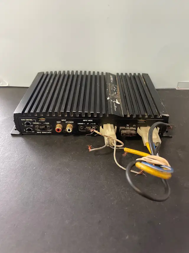 ALPINE 3540 BRIDGEABLE POWER AMPLIFIER - Photo 2