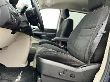 2017 Dodge  Grand Caravan SXT MOBILITY WHEELCHAIR ACCESSIBLE VAN - Photo 13