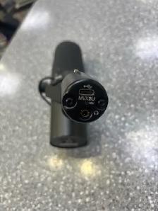 Shure SM7B Dynamic Microphone With Shure MVX2U Interface - Photo 3