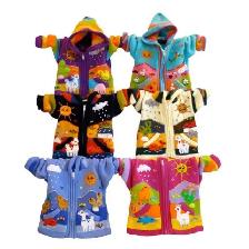 CHANDAIL POUR ENFANT TRICOTE A LA MAIN