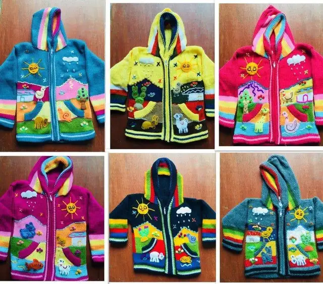 CHANDAIL POUR ENFANT TRICOTE A LA MAIN - Photo 3