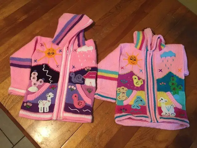 CHANDAIL POUR ENFANT TRICOTE A LA MAIN - Photo 10