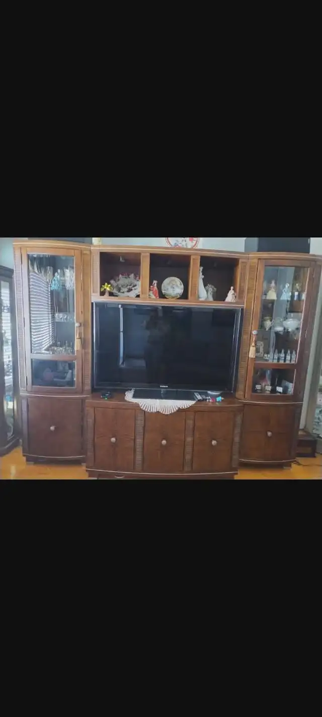 Wall unit and couches