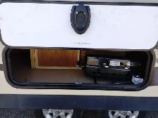 SALE PENDING 2015 Gulfstream Matrix 721FS Couple Trailer - Photo 4