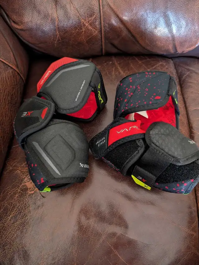 Bauer elbow pads - Photo 2