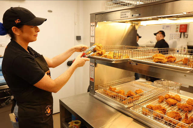 HIRING cook and Cashier - Popeye's Restaurant