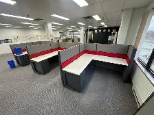 Durable and Modern Teknion Refresh Workstation Cubicles! - Photo 13