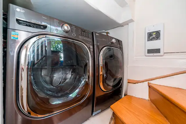 BEAUTIFUL HIGH CEILING 3BR BASEMENT W/ LIVING ROOM ON MADISON! - Photo 10