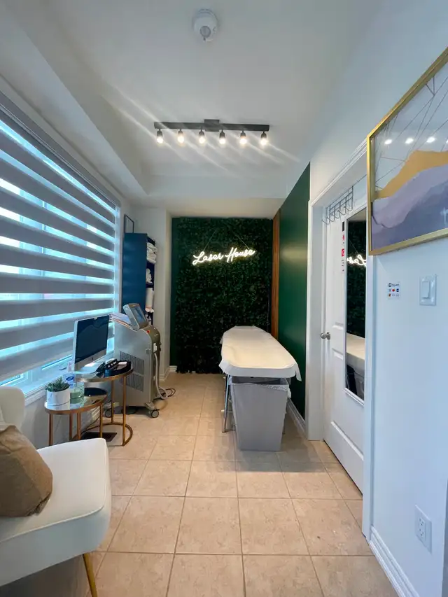 LASER HAIR REMOVAL BRAMPTON - Photo 3