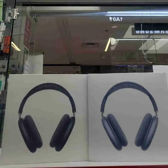 brand new sealed Airpods Max Type -C