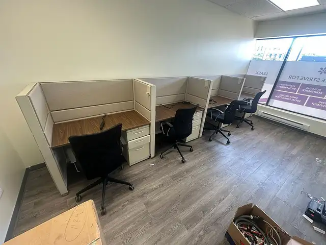 Modern Design Meets Performance – Teknion TOS System For Sale! - Photo 8