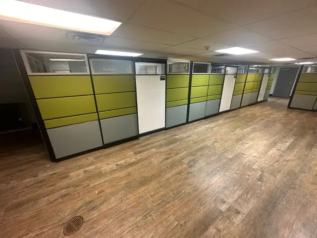 High-Quality Teknion Refresh Wall System Available Now! - Photo 4