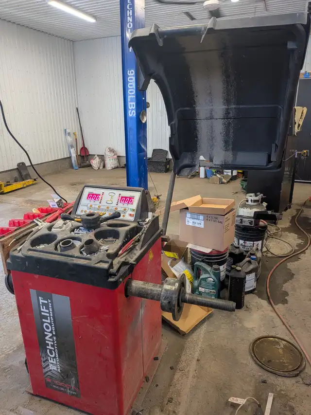 Balanceur de roue technolift 1600$