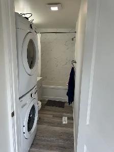 Inner City Extensively Renovated 2 bedroom, 4plex upper Unit. - Photo 12