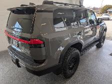 2025 Lexus GX GX 550 OVERTRAIL - Photo 2