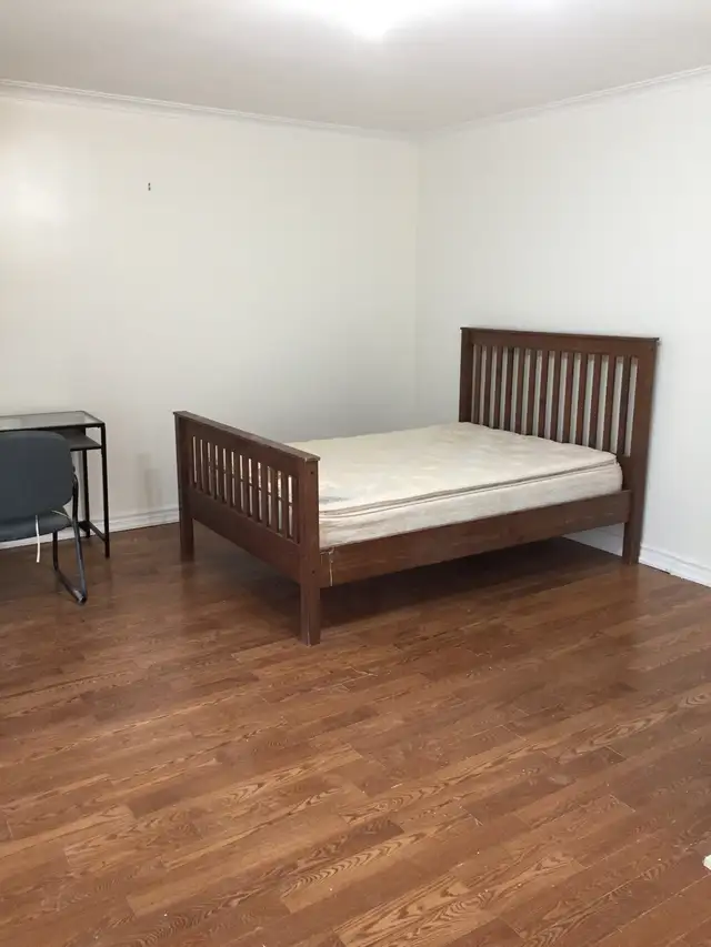 Private rooms with private washrooms - Photo 5